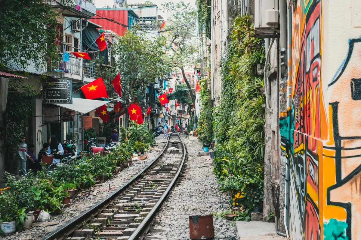 Photo from Holicay - 3-Day Hanoi Itinerary - A Balanced Cultural & Food Trip