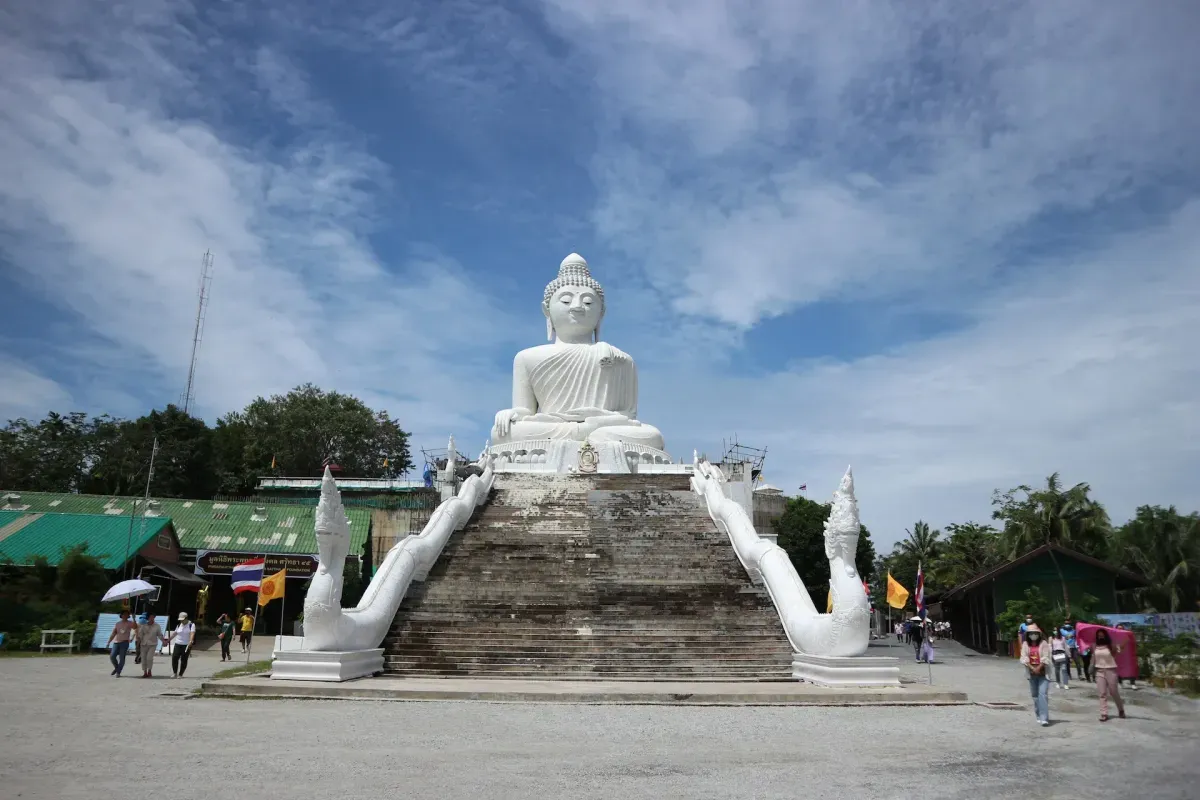Photo from Holicay - The Ultimate 3-Day Phuket Itinerary