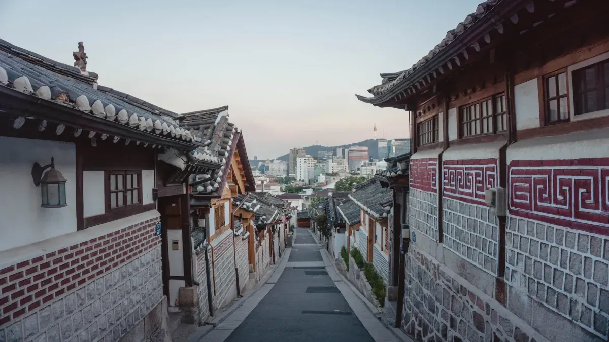 Photo from Holicay - Four day Trip in Seoul: A City of Contrasts and Surprises