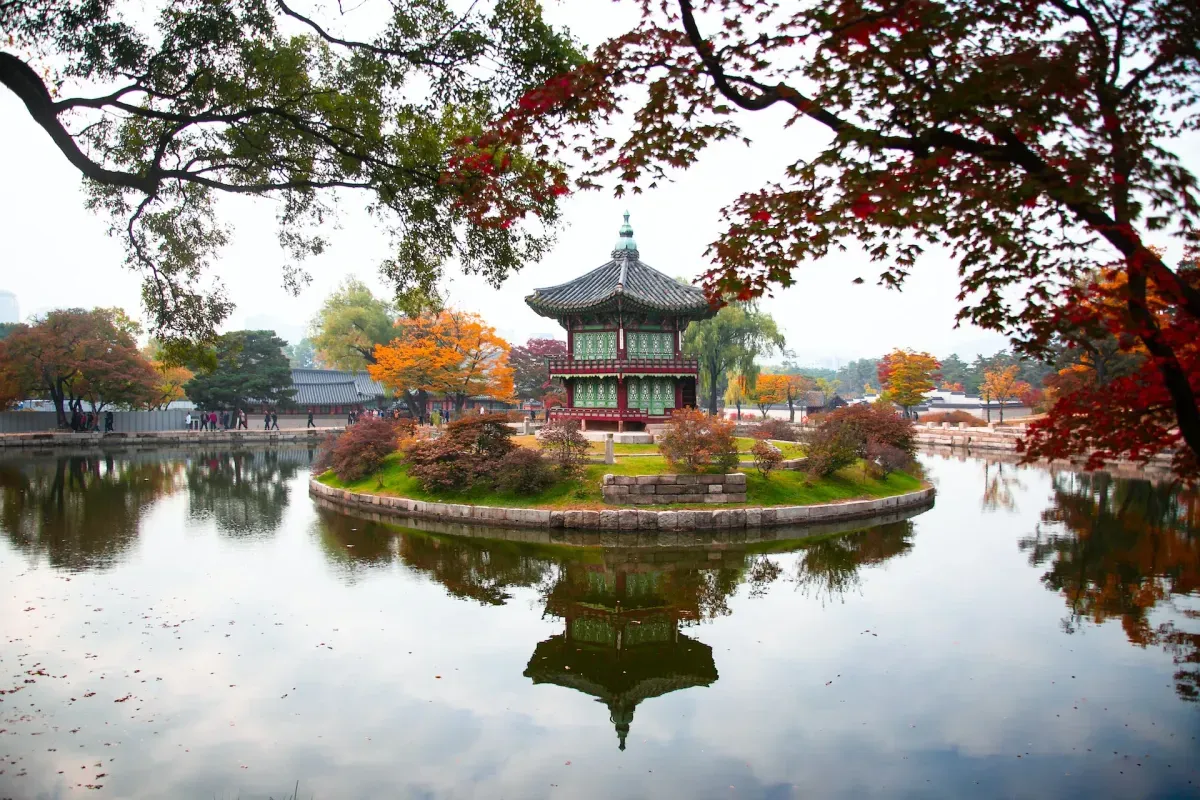Photo from Holicay - Seoul Itinerary: Top Places in 5 Days