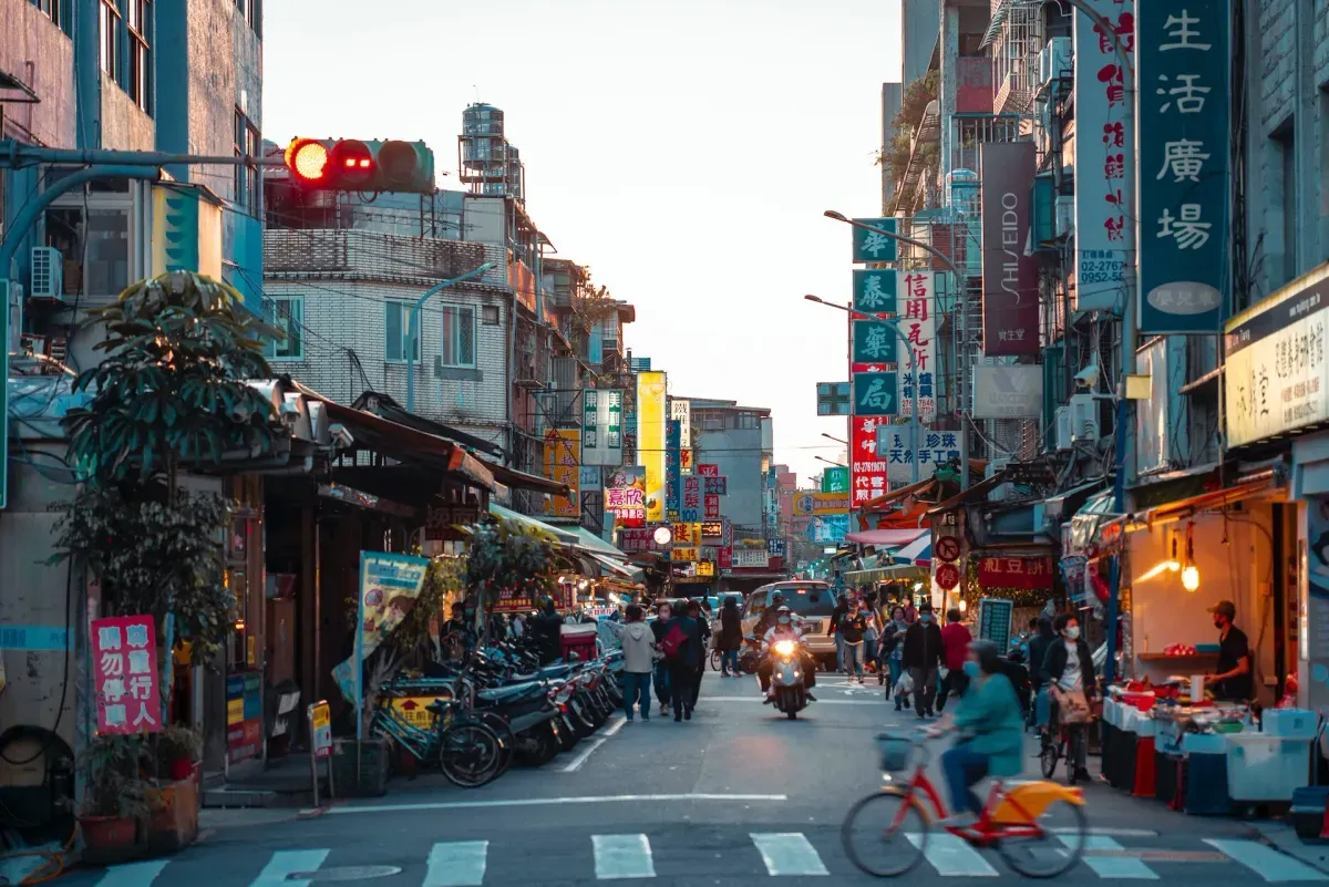 Photo from Holicay - 4-Day Taipei Itinerary: Dumplings, Night Markets, and Taipei 101